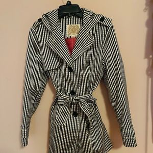 Esprit waterproof coat